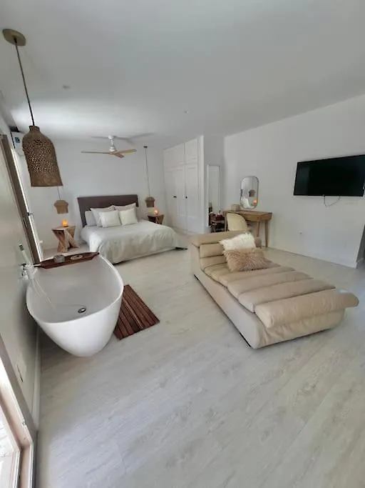 Villa De Lujo En Playamar Torremolinos
