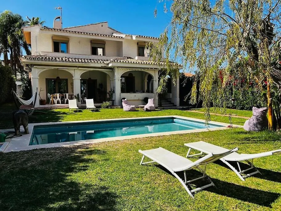 Villa De Lujo En Playamar Torremolinos