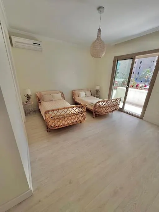 Villa De Lujo En Playamar Torremolinos